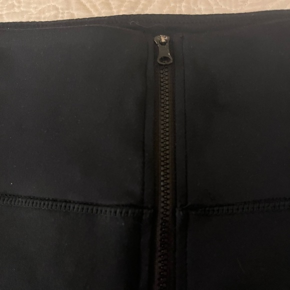 Cycle House Zipfront Black Leggings, size CL - Picture 11 of 11
